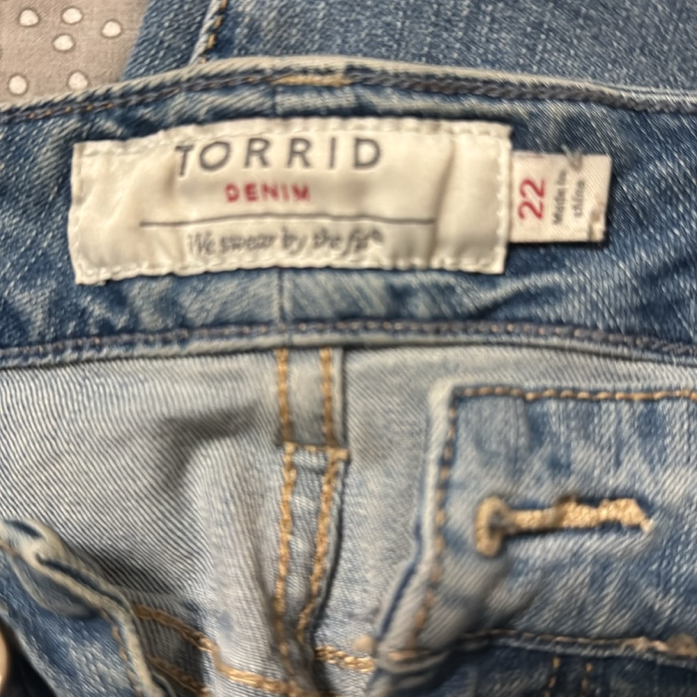 Torrid jegging - Picture 2 of 3